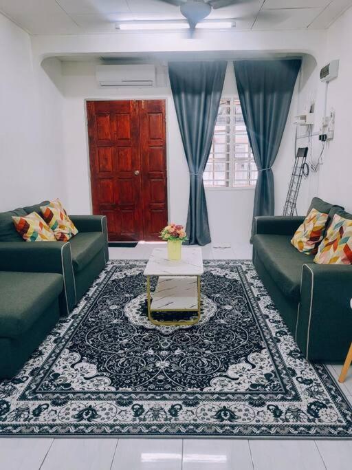 Casa Aira Cozy & Comfy Home Kampong Kepayang Exterior foto